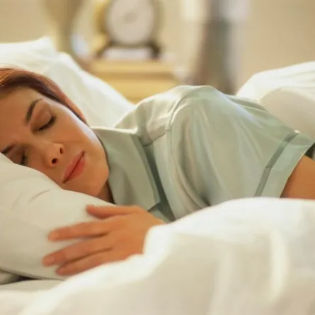 مخاطر قلة النوم على المخ