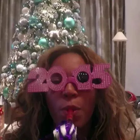 هكذا احتفل نجوم العالم بالعام الجديد