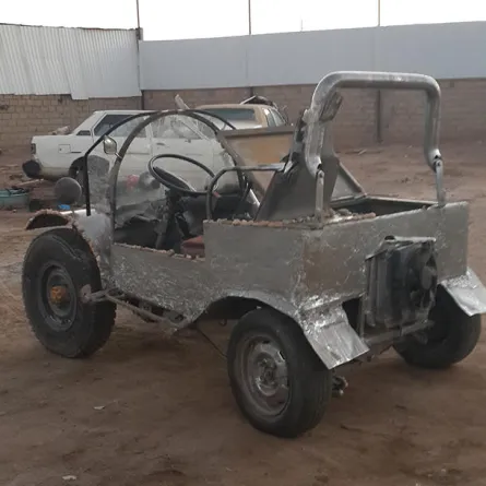 سعودي يصنع سيارة سرعتها 100 كلم