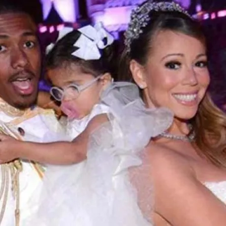 Mariah Carey وNick Cannon يتزوجان مجدّداً في قصر سندريللا