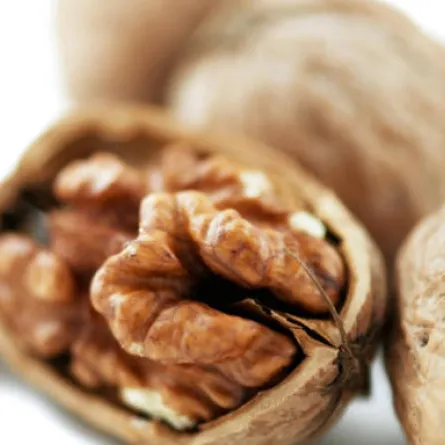 دراسة: الجوز يحمي النساء من الإصابة بالسكري