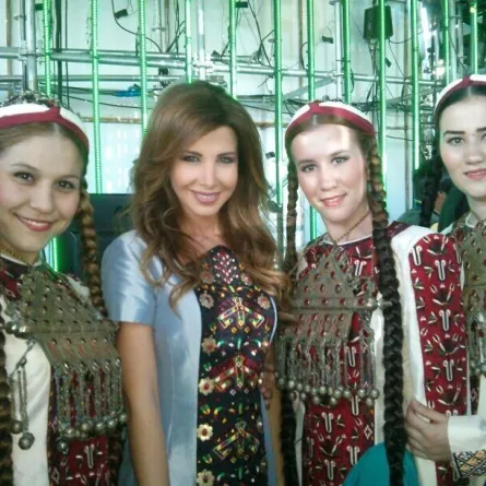 بالصور:نانسي في تركمانستان للاحتفال بعيد ميلاد الرئيس