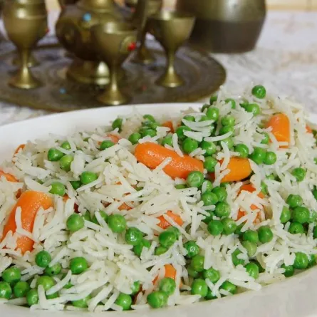 أرز البسمتي بالخضر