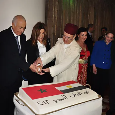 سميرة سعيد تحتفل بملك المغرب