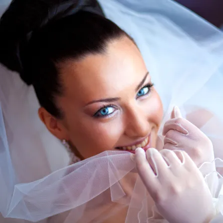 لإطلالة مشرقة يوم زفافكِ