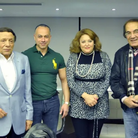 بالصور:"سيدتي نت" مع عادل إمام في كواليس مسلسله الجديد