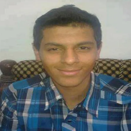 طالب ثانوي مصري يكتشف علاجاً لمرض السرطان