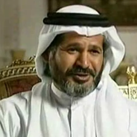 الشيخ حمد بن حمدان ينفذ من مخالفة بسبب سيارته الضخمة