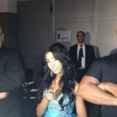 " بادي غارد" دنيا باطما يثير الفايس بوكيين"