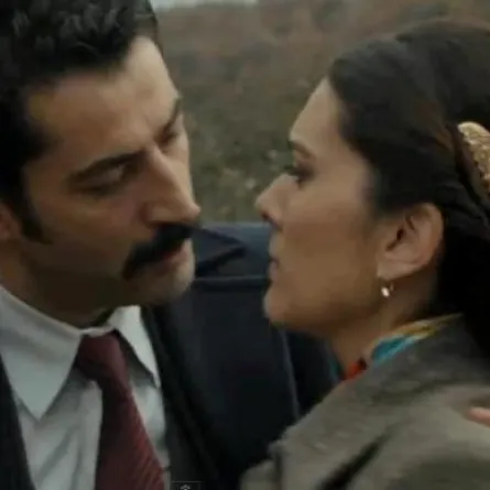 ما موقف السلطان سليمان من قبلة زوجته في مسلسل "قرضاي"؟