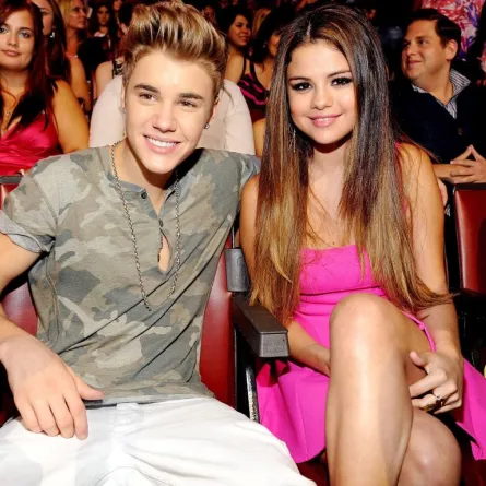  بالصور: Selena Gomez مع Justin Bieber