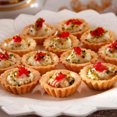 تارت القشدة والعسل من مطبخ منال العالم