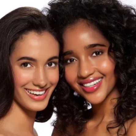 4 أخطاء شائعة في مكياج السمراوات!