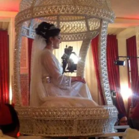 سناء موزيان عروس مغربية