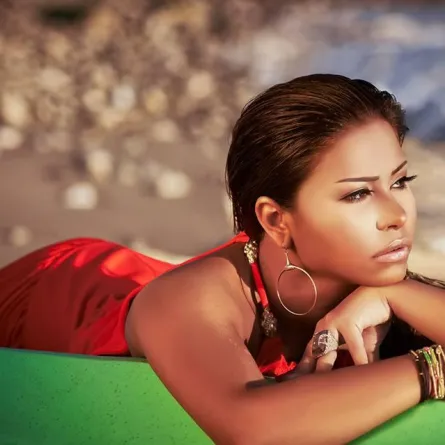 اتهام شيرين عبد الوهاب بالنصب