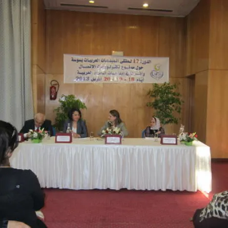 تجارب مبدعات عربيات