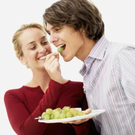 العنب يسهل استهلاك السكريات والدهون المشبعة