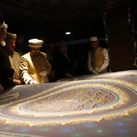 أكبر مصحف في العالم يدخل غينيس