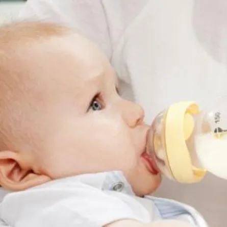 الرضاعات البلاستيكية "مسرطنة"