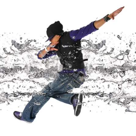 أبو الشباب.. الحق سروالك!