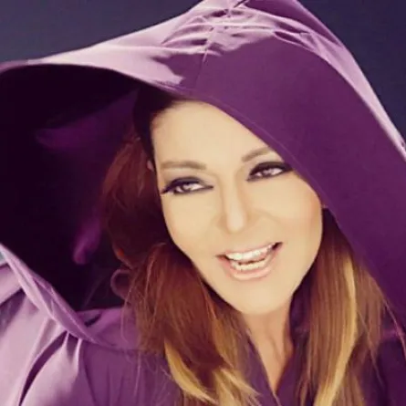 سميرة سعيد تطلق كليبا دعائيا لأغنيتها المغربية "مازال"
