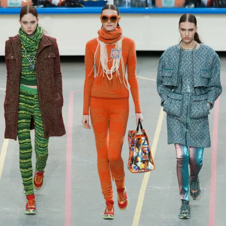 Chanel تعرض أزياءها في السوبرماركت