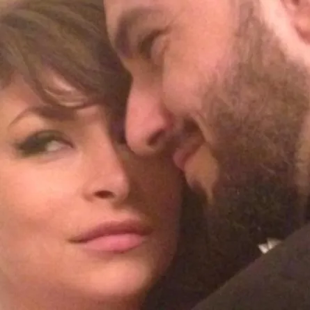 بالصّور: ديمة بيّاعة تعقد قرانها.. والعرس في الصيف المقبل