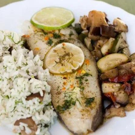 لغداء يوم الإجازة:السمك مع الارز