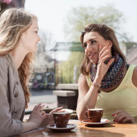 7 أمور تجنبي قولها لصديقتك العازبة