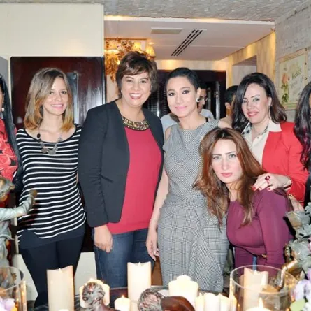 بسمة وهبة تحتفل بشفائها من مرض السرطان