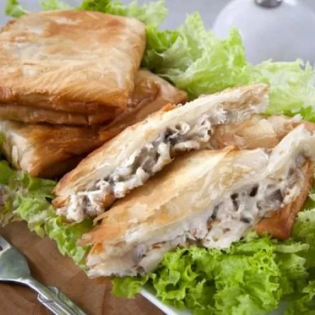 مربّعات الدجاج المقلي من مطبخ منال العالم