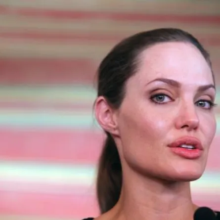 لماذا يتسلّح نجوم هوليوود؟