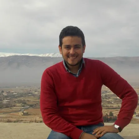 حسن خرباش يتحول إلى مصور في لبنان