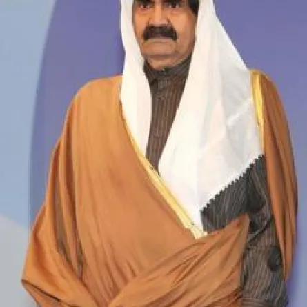 أمير قطر يشتري 6 جزر يونانية