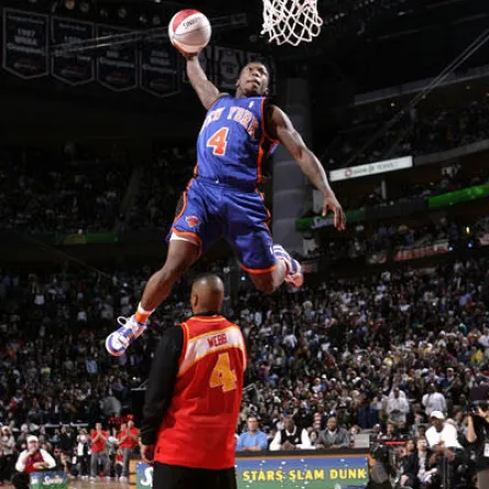 الكرة ناقلة جراثيم باحتراف!!