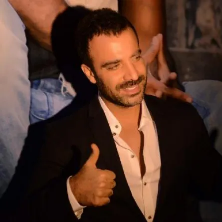 جو أشقر: غنائي باللهجة الخليجيّة خطوة جريئة