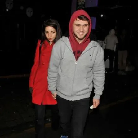 مجد نجم "على مر الزمان" يخفي اسم حبيبته