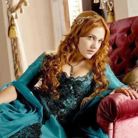 هذه هي شروط السلطانة هيام للعودة إلى "حريم السلطان"