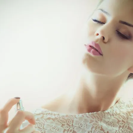 5 نصائح جديدة لتثبيت العطر