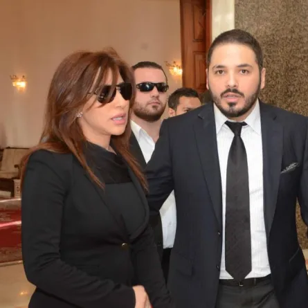 النجوم في عزاء والدة رامي عياش