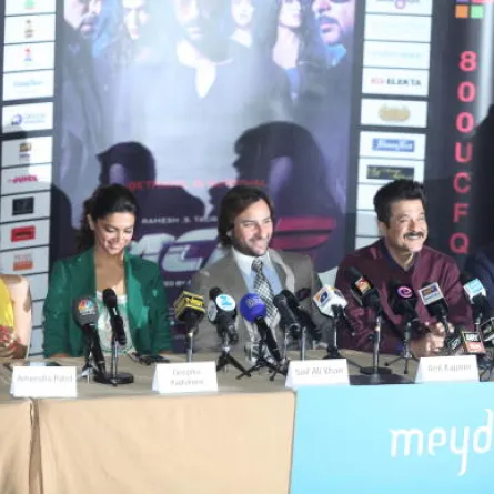 جون ابرهام : الناس في دبي دائماً مبتسمون