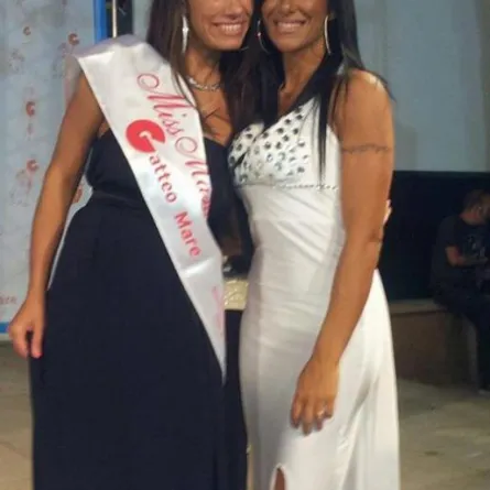 أم لطفلين تفوز بلقب ملكة جمال الأمهات