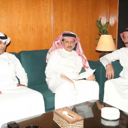 الشاعر تركي محرق في دردشة سريعة