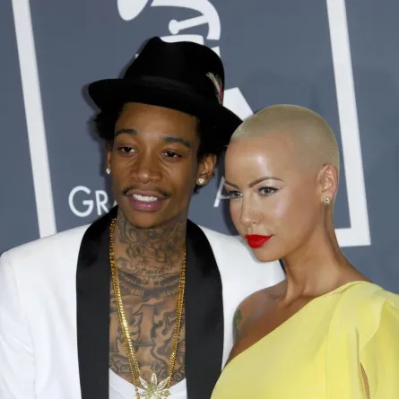 زواج Amber rose وWiz khalifa والخبر عبر "تويتر" 