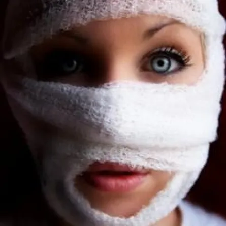 دراسة: العمليات التجميلية لا تزيد الثقة بالنفس