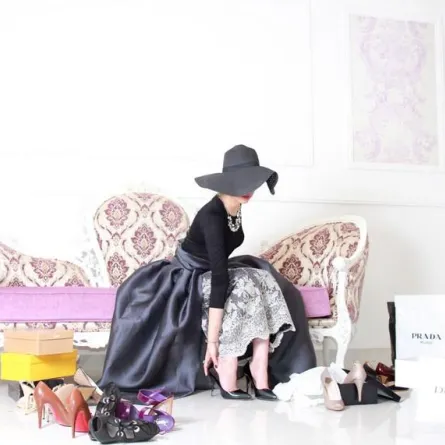 " AS by ASeel " أناقة تحاكي سحر الخمسينات