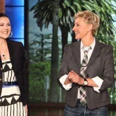 درو باريمور تكشف سبب تسمية ابنتها "زيتون"