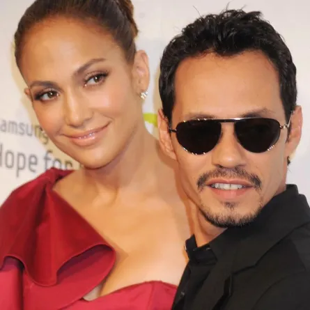 Lopez تطالب Anthony باستعادة شهرتها