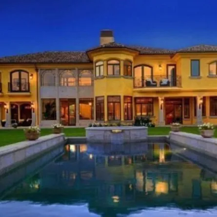 منزل بـ11 مليون دولار لكيم كردشيان وكانيي ويست