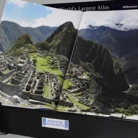 الرياض تحتضن أضخم أطلس في العالم